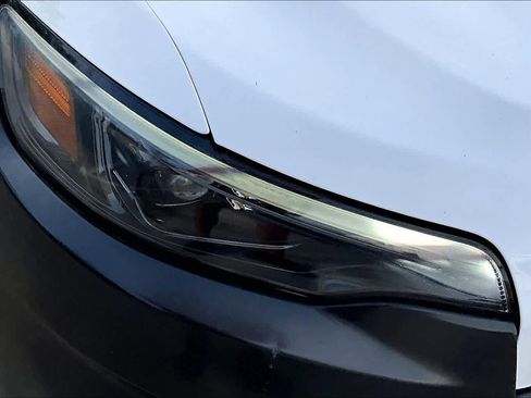 Used 2020 Jeep Cherokee Latitude image 27