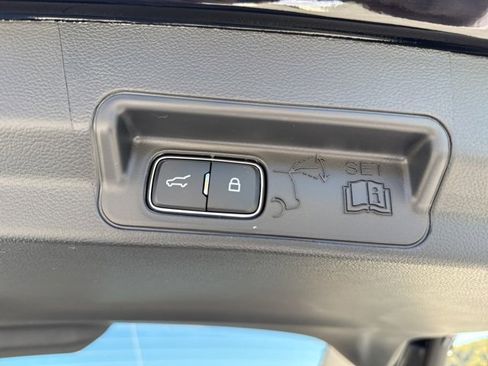 New 2026 Ford Explorer Active image 8