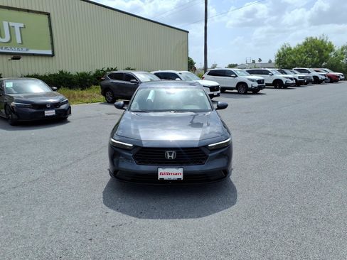 Certified 2023 Honda Accord LX image 3