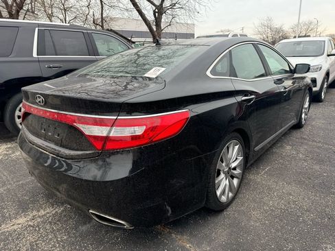 Used 2012 Hyundai Azera w/ Technology Pkg image 3