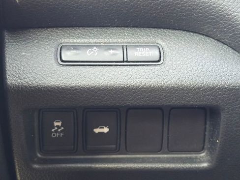 Used 2014 Nissan Altima 2.5 S FWD image 16