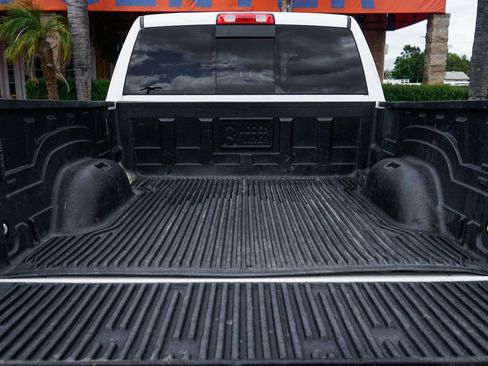 Used 2023 RAM 2500 Laramie AWD/4WD image 8