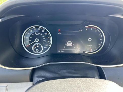 Used 2022 Genesis G70 2.0T RWD image 37