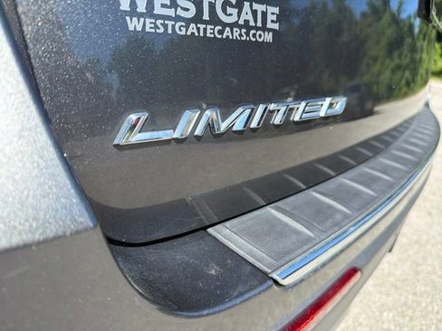 Used 2020 Ford Explorer Limited w/ Class III Trailer Tow Package RWD image 14