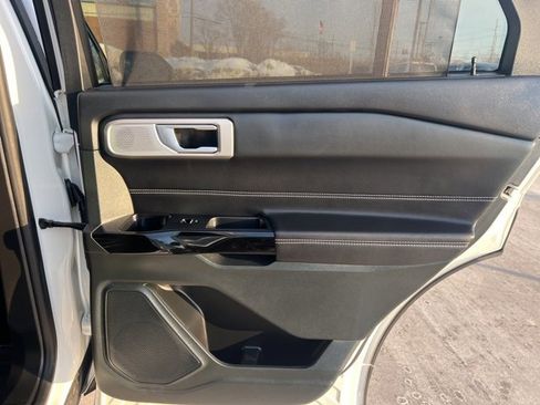 Used 2024 Ford Explorer ST w/ Equipment Group 401A image 13