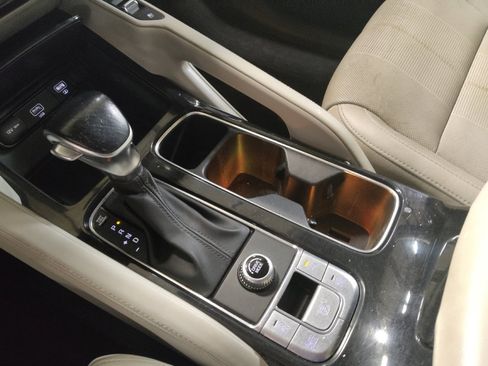 Used 2020 Kia Telluride SX image 26