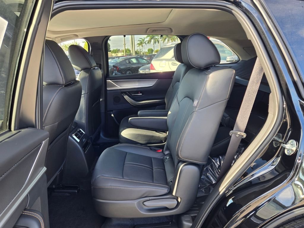 New 2026 MAZDA CX-90 Plug-In Hybrid w/Premium Sport AWD/4WD image 13