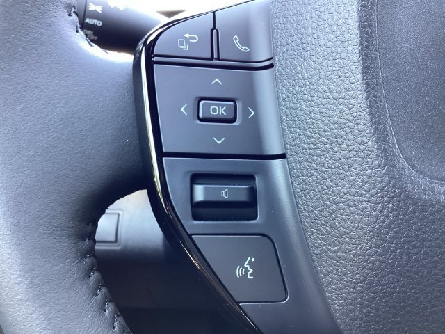 Used 2025 Toyota bZ4X FWD w/ Weather Package image 15