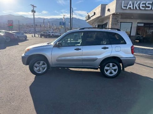 Used 2004 Toyota RAV4 4WD image 8