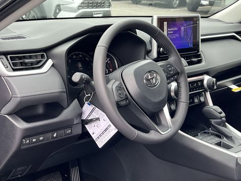 New 2025 Toyota RAV4 XLE image 11