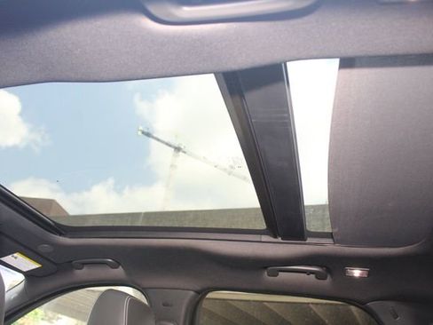 New 2026 Jaguar F-PACE R-Dynamic S image 23