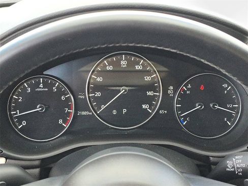 Used 2023 MAZDA MAZDA3 s image 24