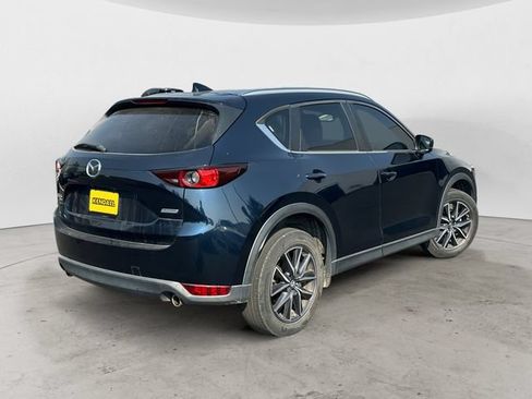 Used 2018 MAZDA CX-5 Touring w/ Preferred Equipment Package AWD/4WD image 5