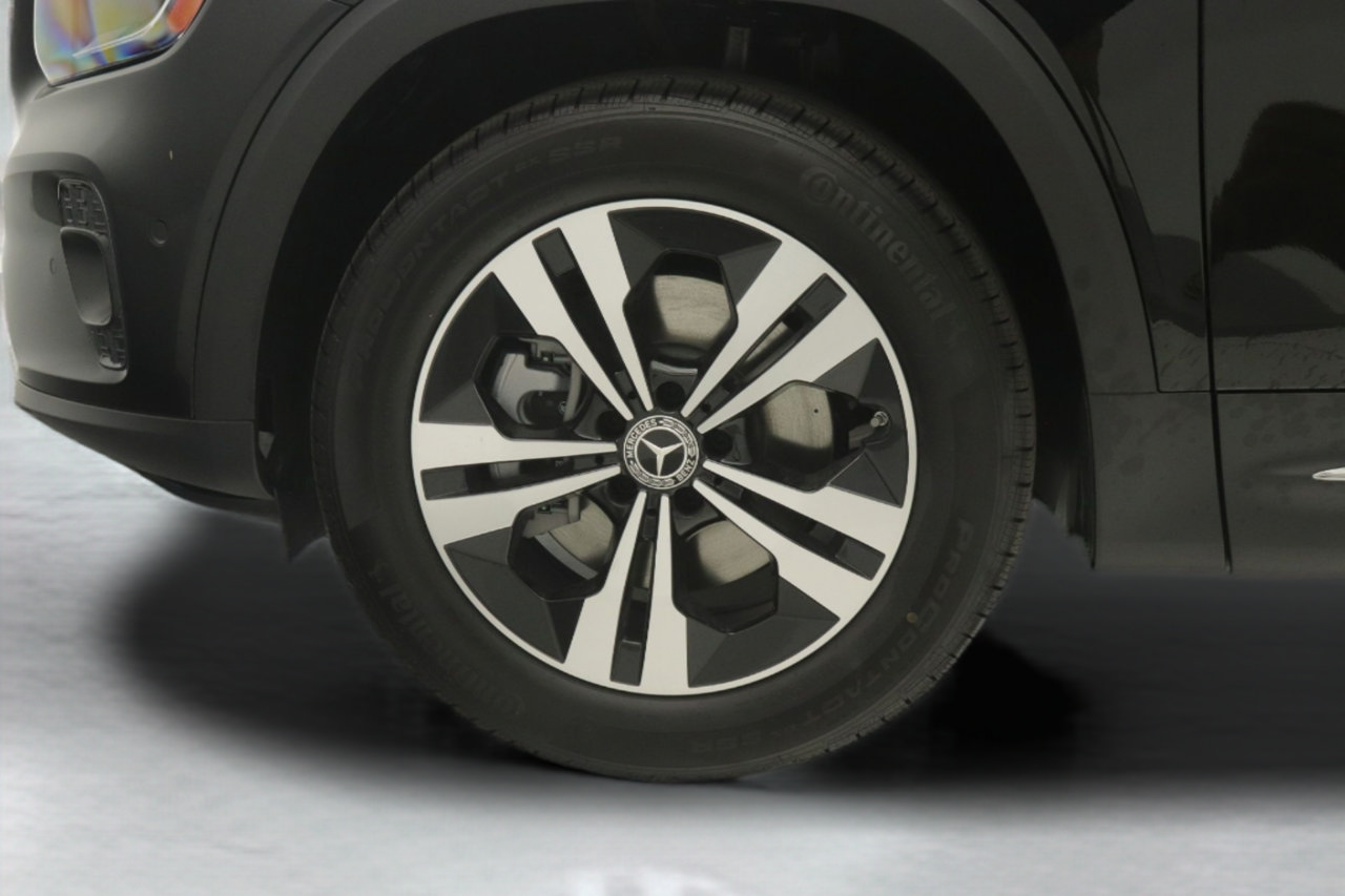 New 2026 Mercedes-Benz GLB 250 image 11