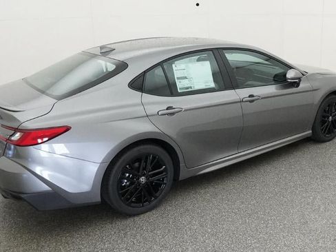 New 2026 Toyota Camry SE FWD image 9