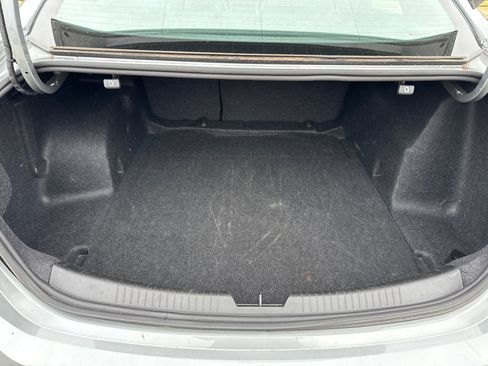 Used 2025 Chevrolet Malibu LT image 17