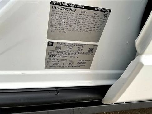 Used 2019 Buick Envision Essence FWD image 19
