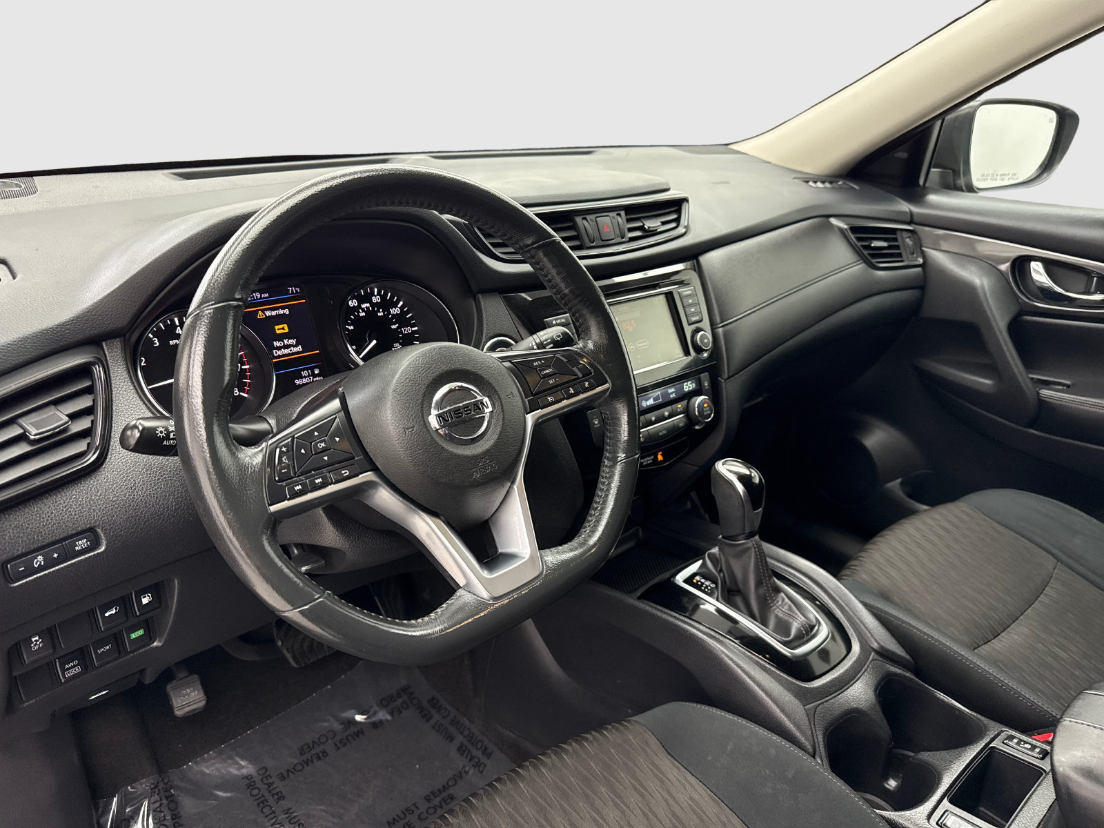 Used 2018 Nissan Rogue SV AWD/4WD image 18