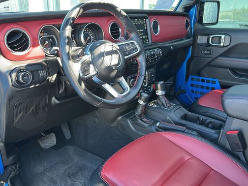 Used 2023 Jeep Wrangler Unlimited Rubicon 392 AWD/4WD image 24