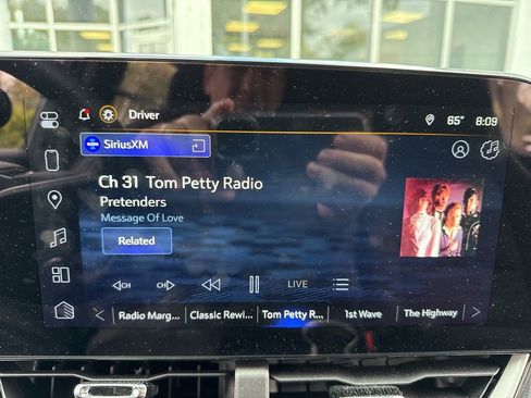 Used 2026 Chevrolet Equinox LT image 28