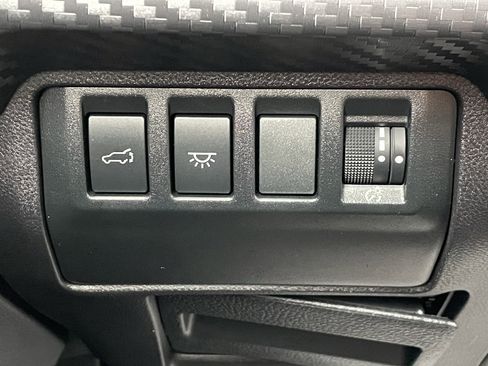 Used 2024 Subaru Ascent Premium w/ Convenience Package image 23