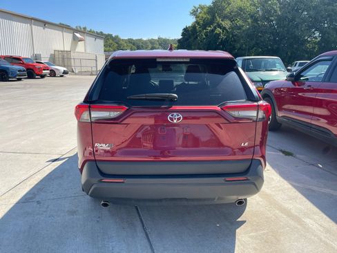 Used 2025 Toyota RAV4 LE FWD image 4