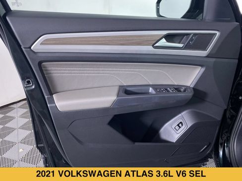 Used 2021 Volkswagen Atlas SEL AWD/4WD image 12