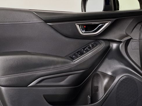 Used 2023 Subaru Forester Premium image 16