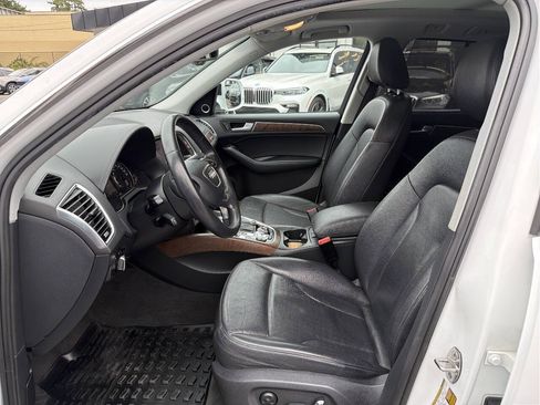 Used 2013 Audi Q5 2.0T Prestige AWD/4WD image 37