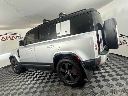Used 2020 Land Rover Defender 110 SE AWD/4WD image 6