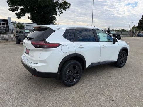 New 2026 Nissan Rogue SV AWD/4WD image 6