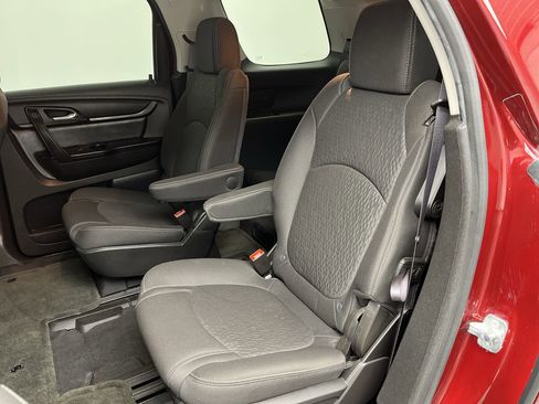 Used 2015 GMC Acadia SLE AWD/4WD image 10