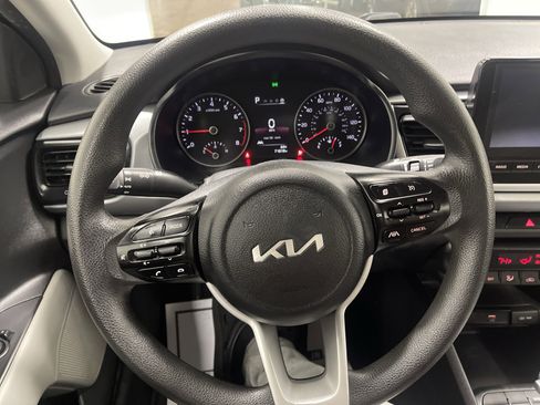 Used 2022 Kia Rio S w/ Technology Package image 29