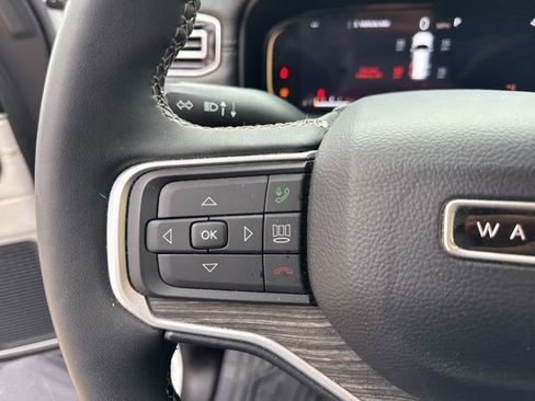 Used 2024 Jeep Wagoneer Series III image 21