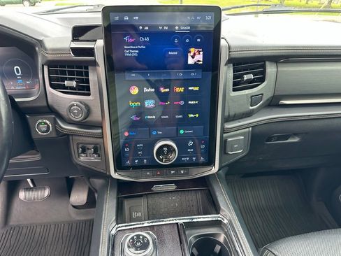 Used 2023 Ford Expedition Max Platinum AWD/4WD image 30