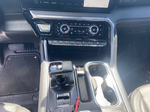 Certified 2023 GMC Sierra 1500 Denali w/ Technology Package AWD/4WD image 18