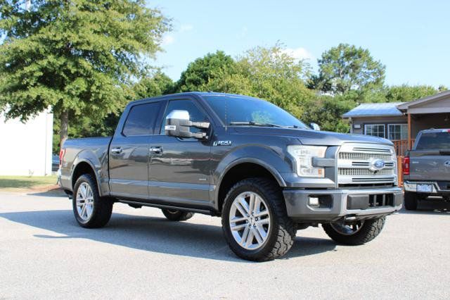 Used 2017 Ford F150 Platinum w/ Equipment Group 701A Luxury AWD/4WD image 3