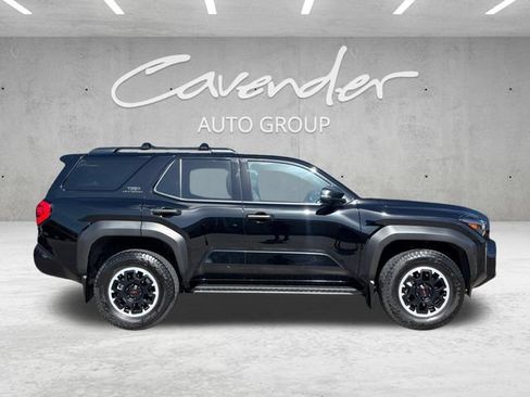 Used 2025 Toyota 4Runner TRD Off-Road Premium w/ Tow Technology Package AWD/4WD image 21