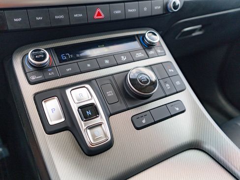 Used 2024 Hyundai Palisade SEL FWD image 15
