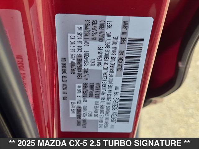 Used 2025 MAZDA CX-5 Signature AWD/4WD image 23