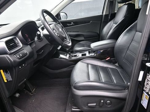 Used 2018 Kia Sorento EX AWD/4WD image 11