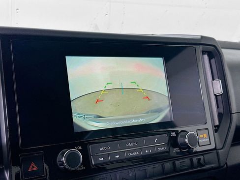 Used 2025 Nissan Frontier S image 10