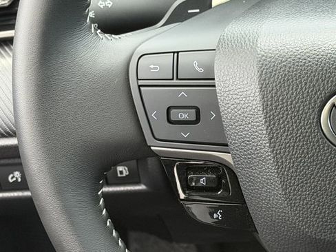 Certified 2025 Toyota Camry SE w/ Convenience Package FWD image 14