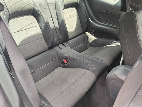 Used 2025 Ford Mustang Coupe RWD image 28