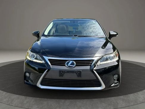 Used 2015 Lexus CT 200h FWD image 2