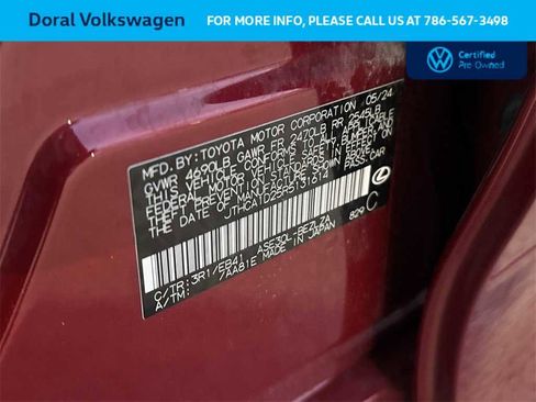 Used 2024 Lexus IS 300 w/ Comfort Package image 29