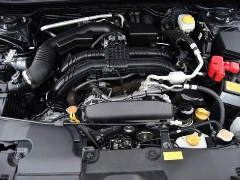 Used 2024 Subaru Crosstrek 2.0i Premium image 24