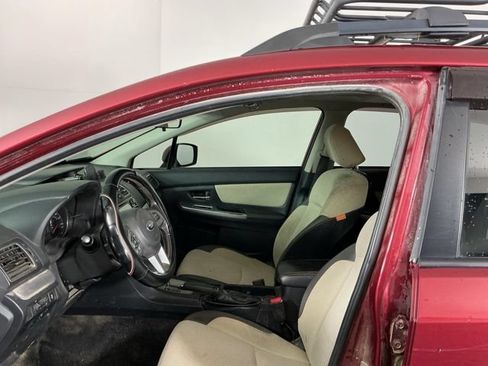 Used 2016 Subaru Crosstrek 2.0i Premium w/ Moonroof Package AWD/4WD image 10