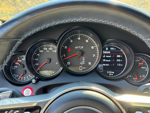 Used 2016 Porsche Cayenne GTS image 31