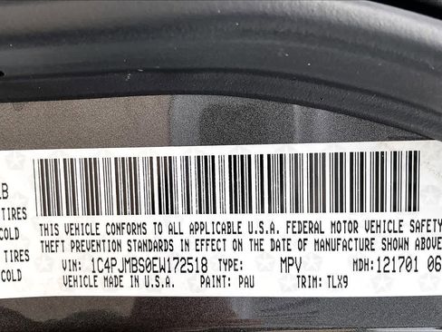 Used 2014 Jeep Cherokee Trailhawk w/ Leather Interior Group image 34